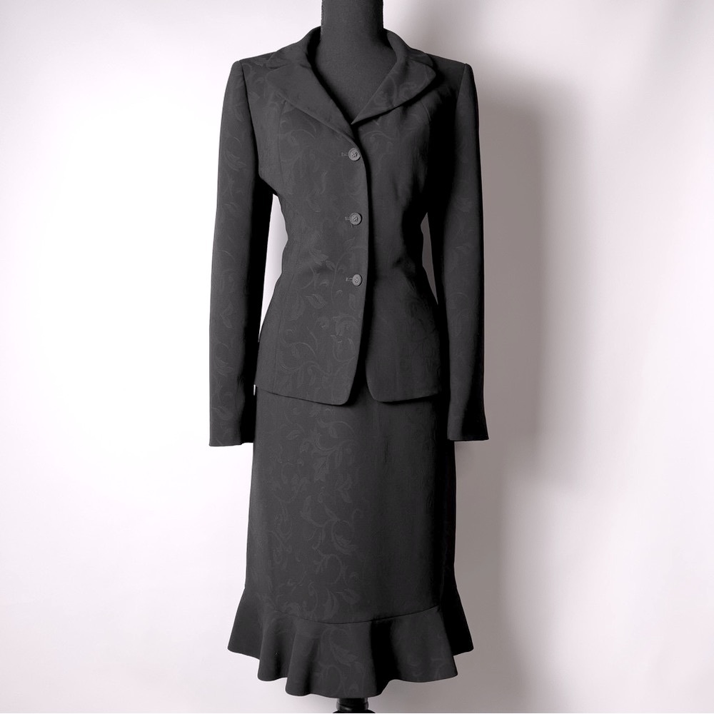 Women's Le Suit Jacquard Jacket & Flounce-Hem Skirt Suit